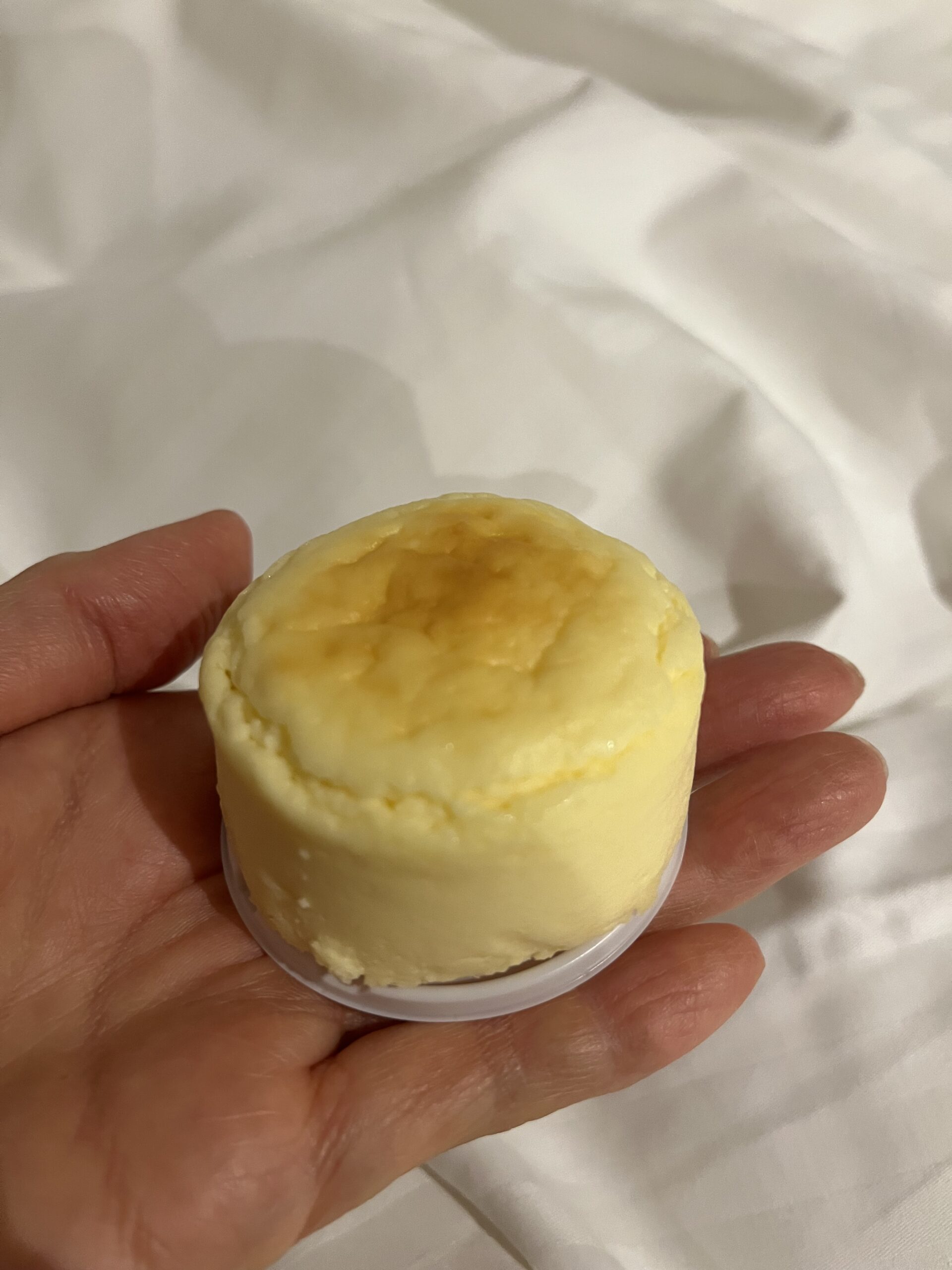 函館スナッフルス 蒸し焼きショコラ 箱