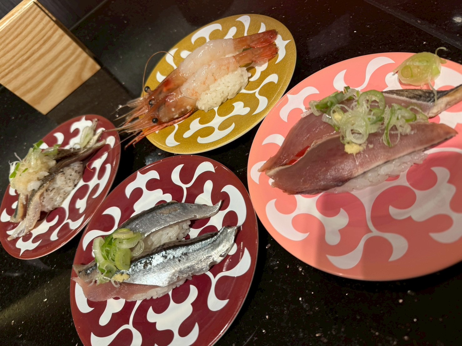 旬花のお寿司(ネタの盛り合わせ)