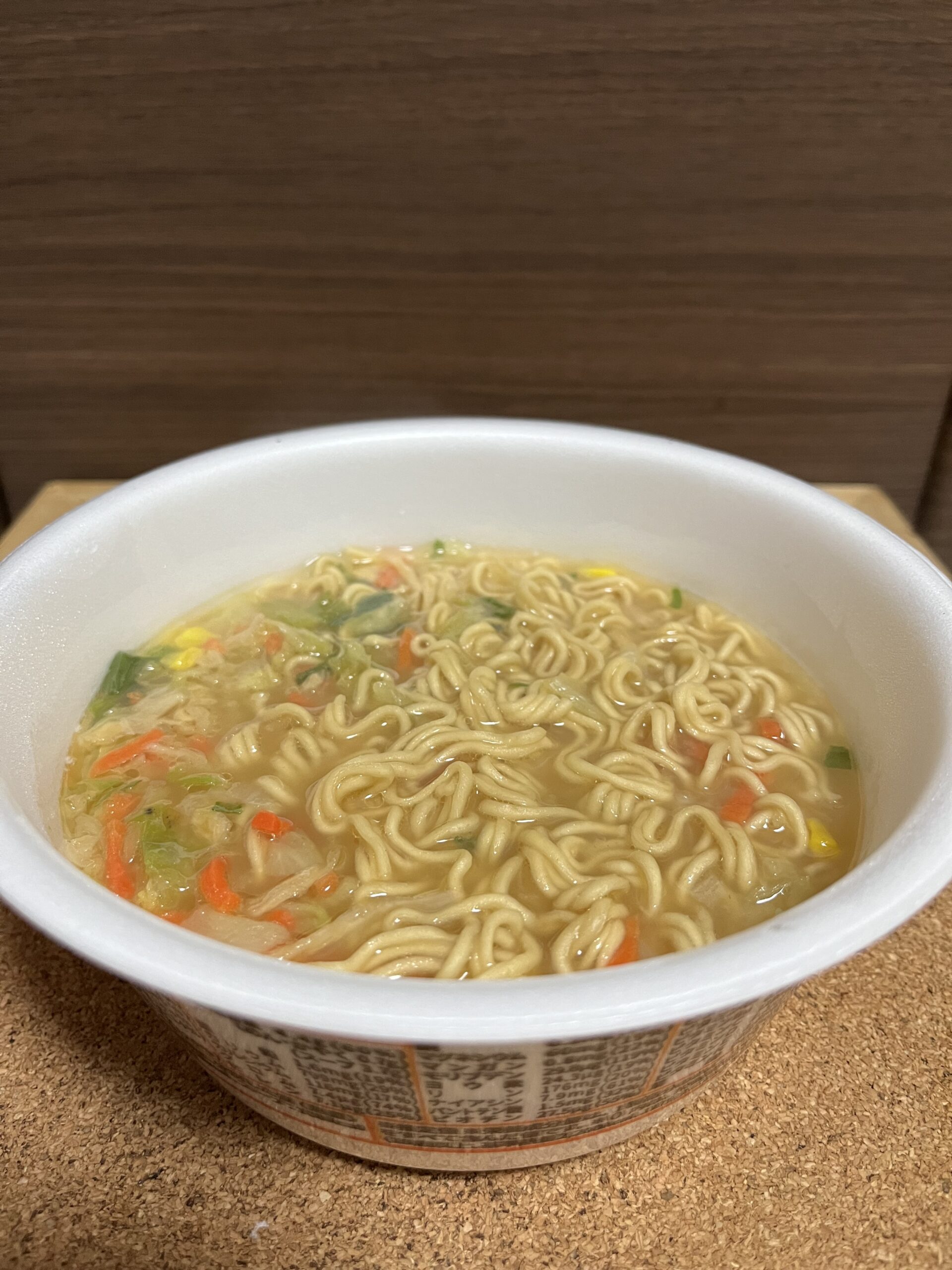 ベースラーメン 味噌のパッケージ